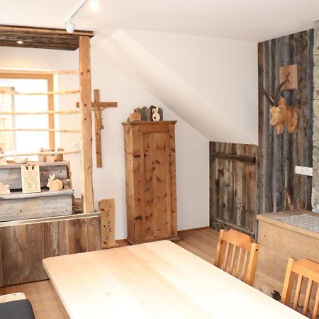 Schneiderhof Apartment Valdurna Екстериор снимка